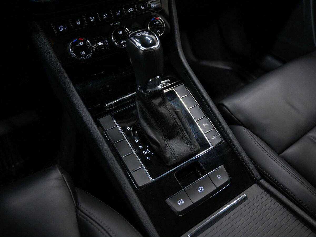 Skoda Superb с пробегом — 2017 год. Фото: #21