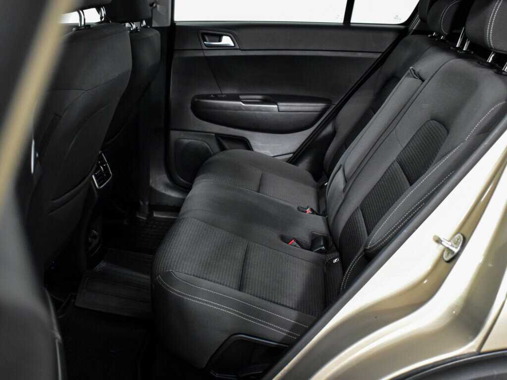 Kia Sportage с пробегом — 2016 год. Фото: #11