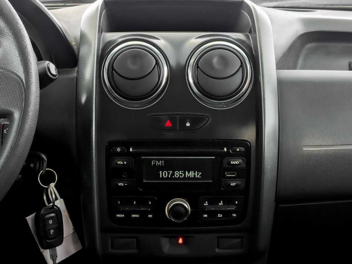 Renault Duster с пробегом — 2015 год. Фото: #14