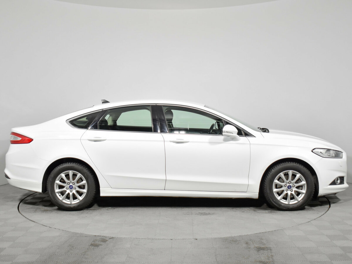 Ford Mondeo с пробегом — 2017 год. Фото: #3