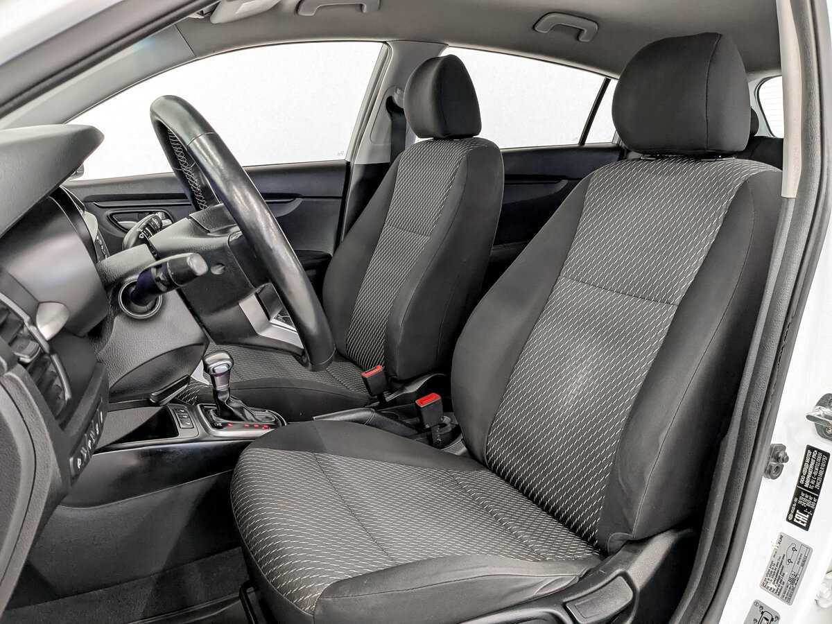 Kia Rio с пробегом — 2020 год. Фото: #18