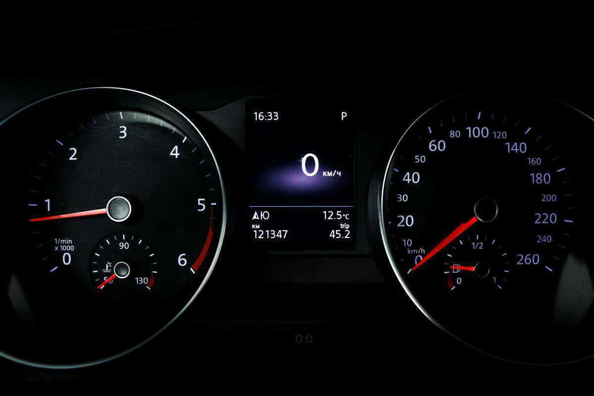 Volkswagen Passat с пробегом — 2019 год. Фото: #9