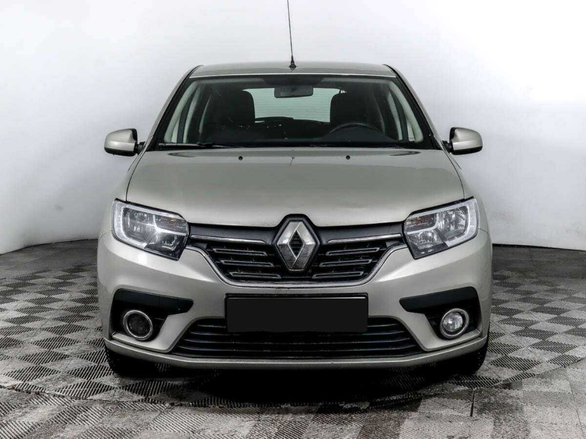 Renault Sandero с пробегом — 2018 год. Фото: #1