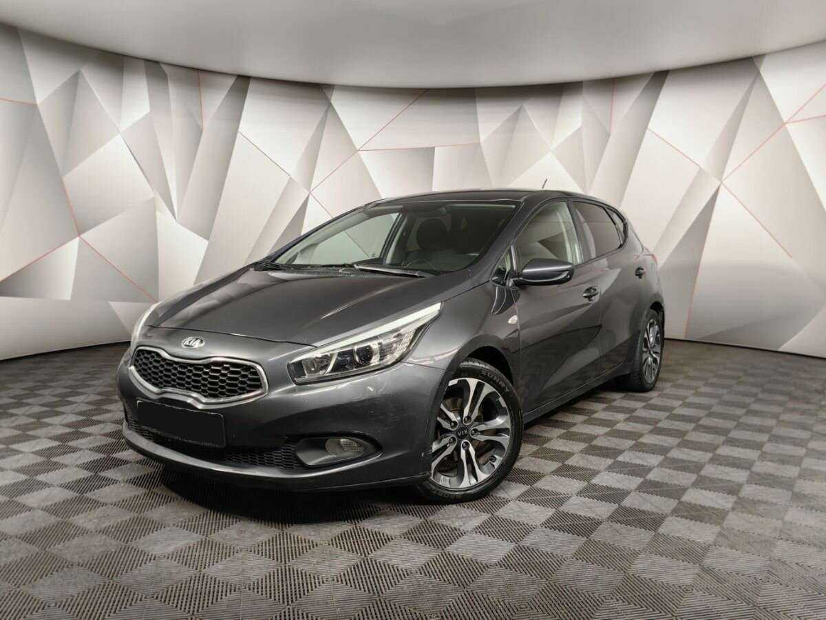 Kia Ceed с пробегом — 2014 год. Фото: #0