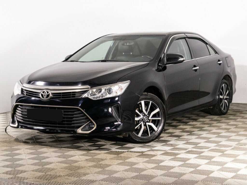 Toyota Camry с пробегом — 2016 год. Фото: #0