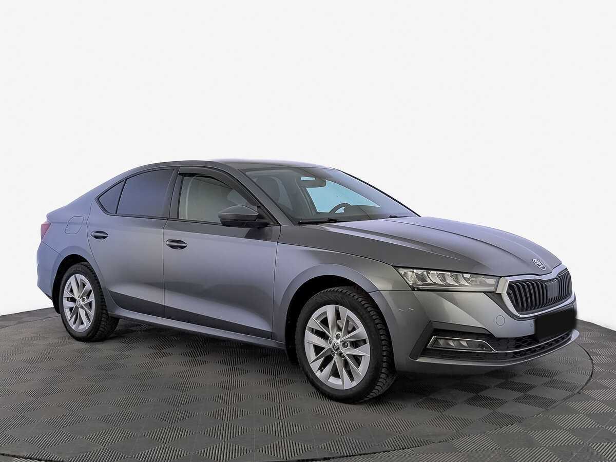 Skoda Octavia с пробегом — 2021 год. Фото: #2