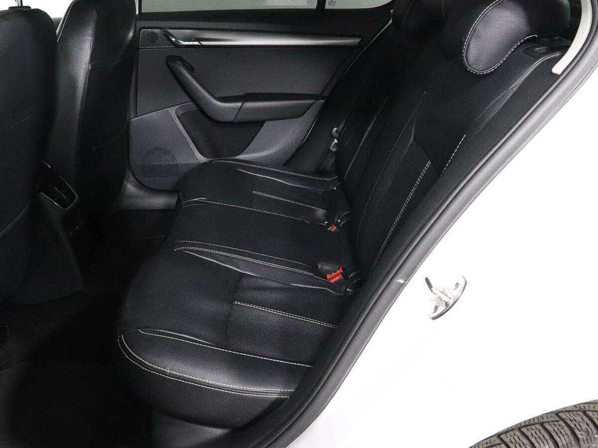 Skoda Octavia с пробегом — 2020 год. Фото: #7