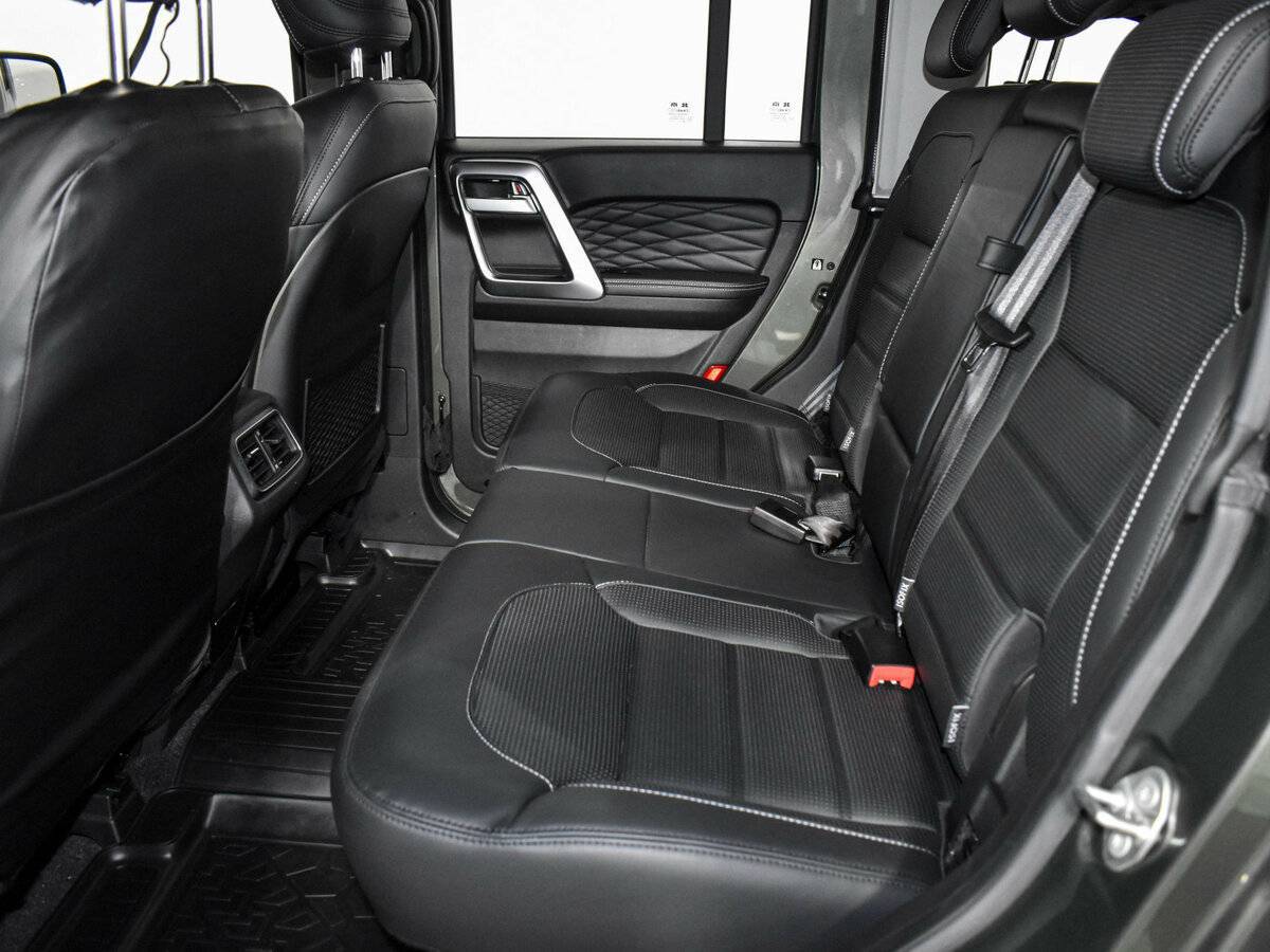 BAIC BJ40 с пробегом — 2023 год. Фото: #12