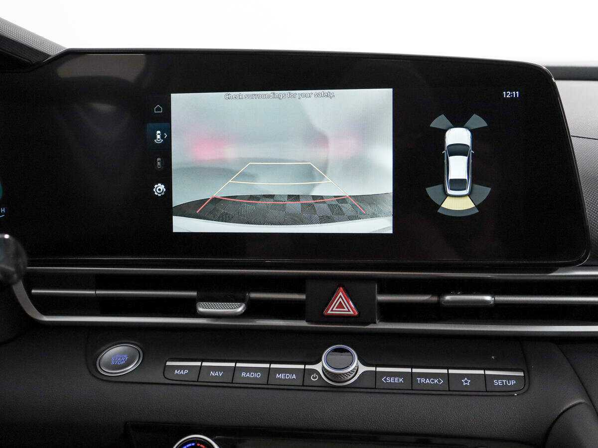 Hyundai Elantra с пробегом — 2024 год. Фото: #19