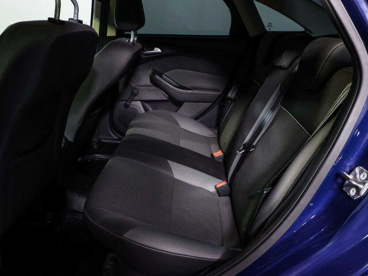 Ford Focus с пробегом — 2012 год. Фото: #9