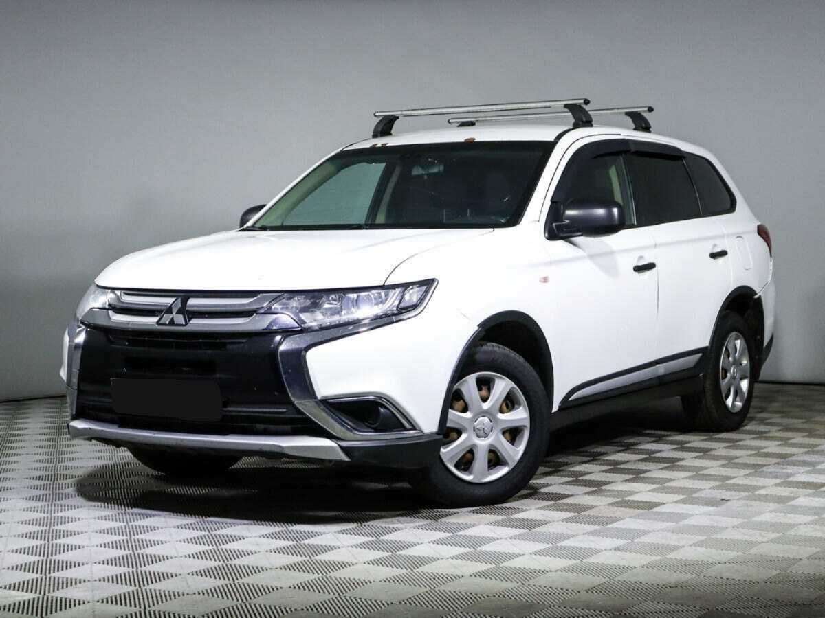 Mitsubishi Outlander с пробегом — 2018 год. Посмотреть фото