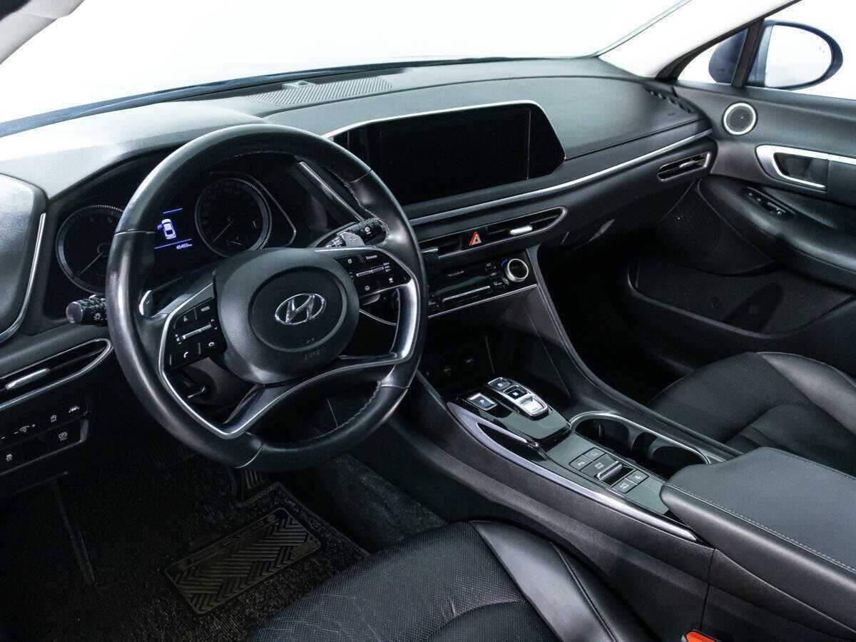 Hyundai Sonata с пробегом — 2019 год. Фото: #10