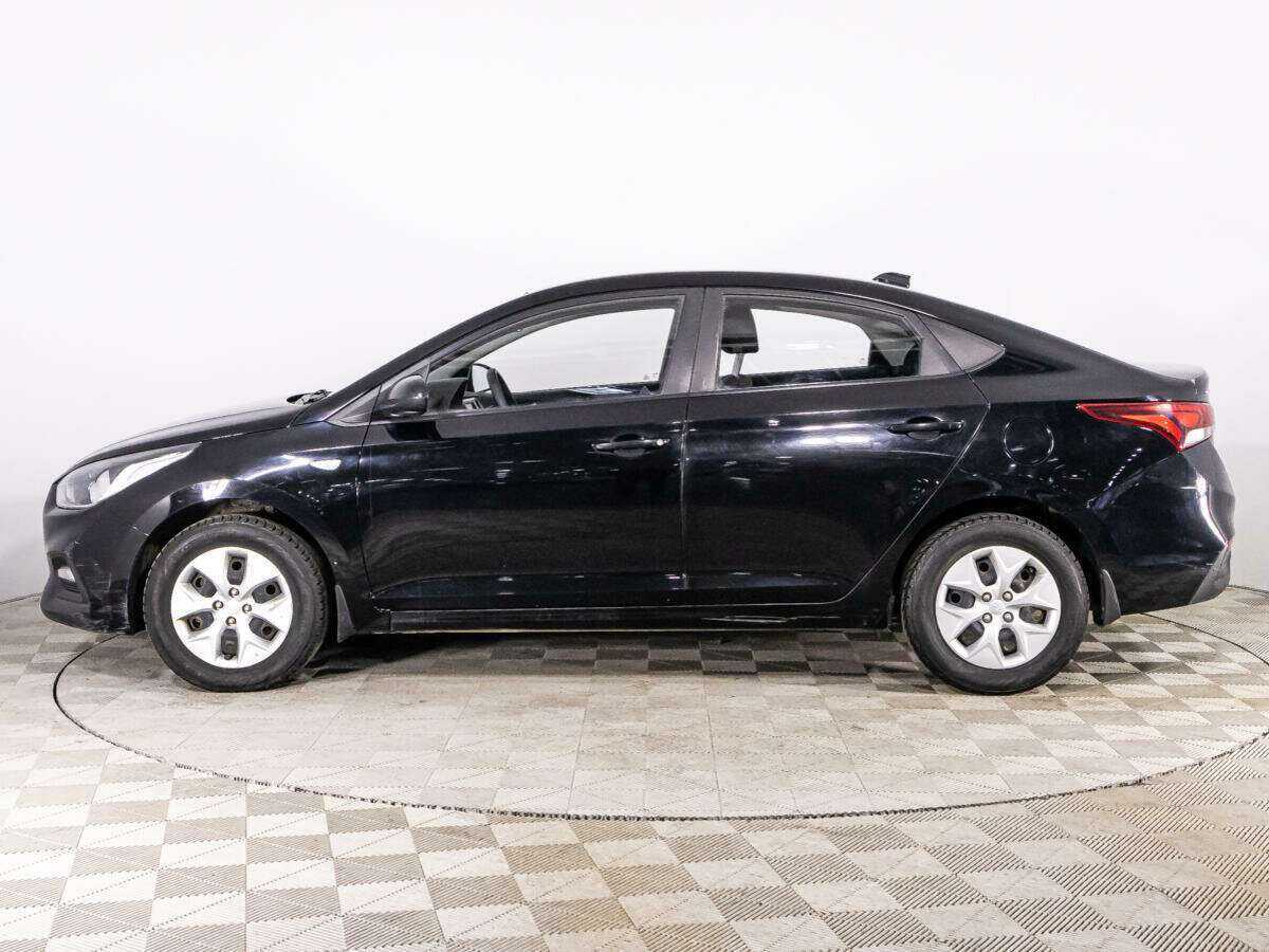 Hyundai Solaris с пробегом — 2017 год. Фото: #7