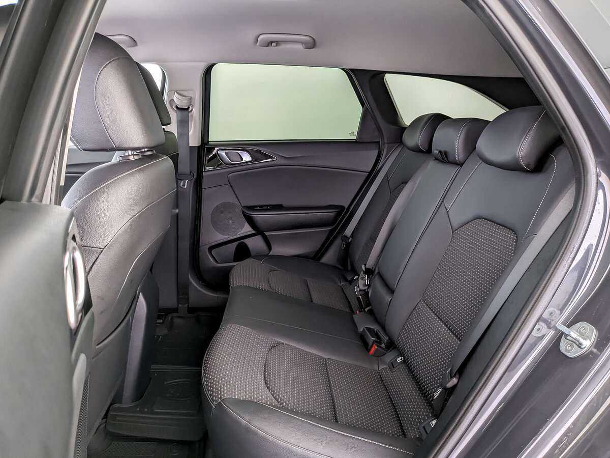 Kia Ceed с пробегом — 2021 год. Фото: #9