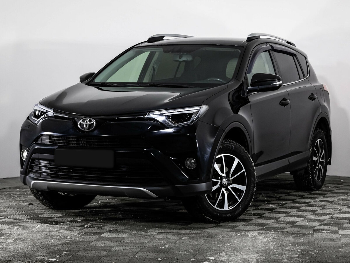 Toyota RAV4 с пробегом — 2018 год. Фото: #0