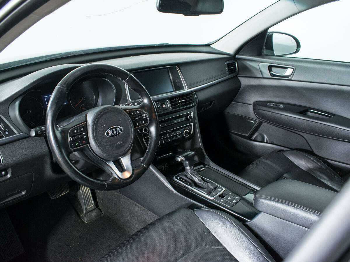 Kia Optima с пробегом — 2017 год. Фото: #10