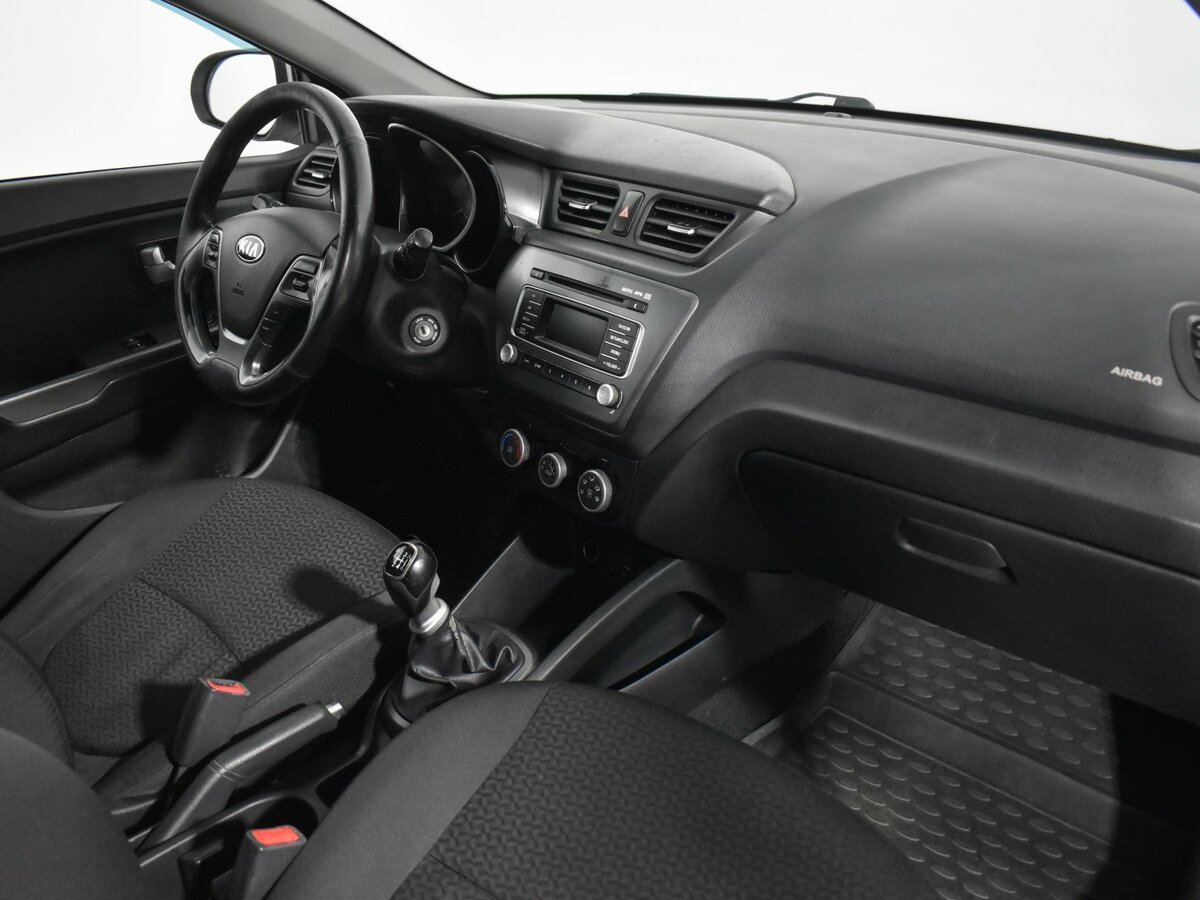 Kia Rio с пробегом — 2016 год. Фото: #11