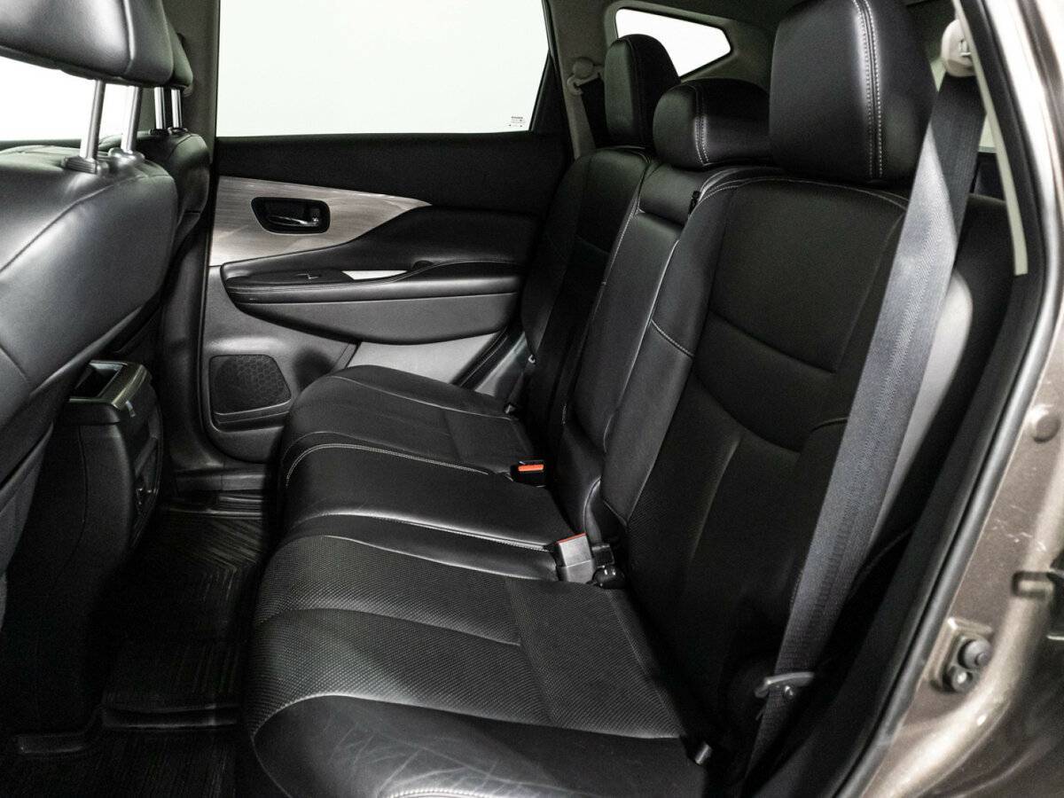 Nissan Murano с пробегом — 2016 год. Фото: #9