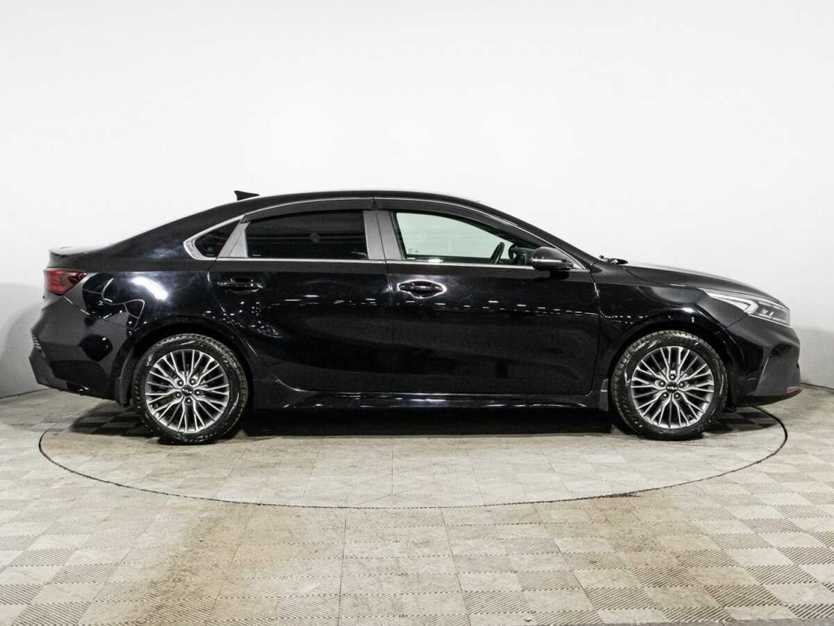 Kia Cerato с пробегом — 2021 год. Фото: #3