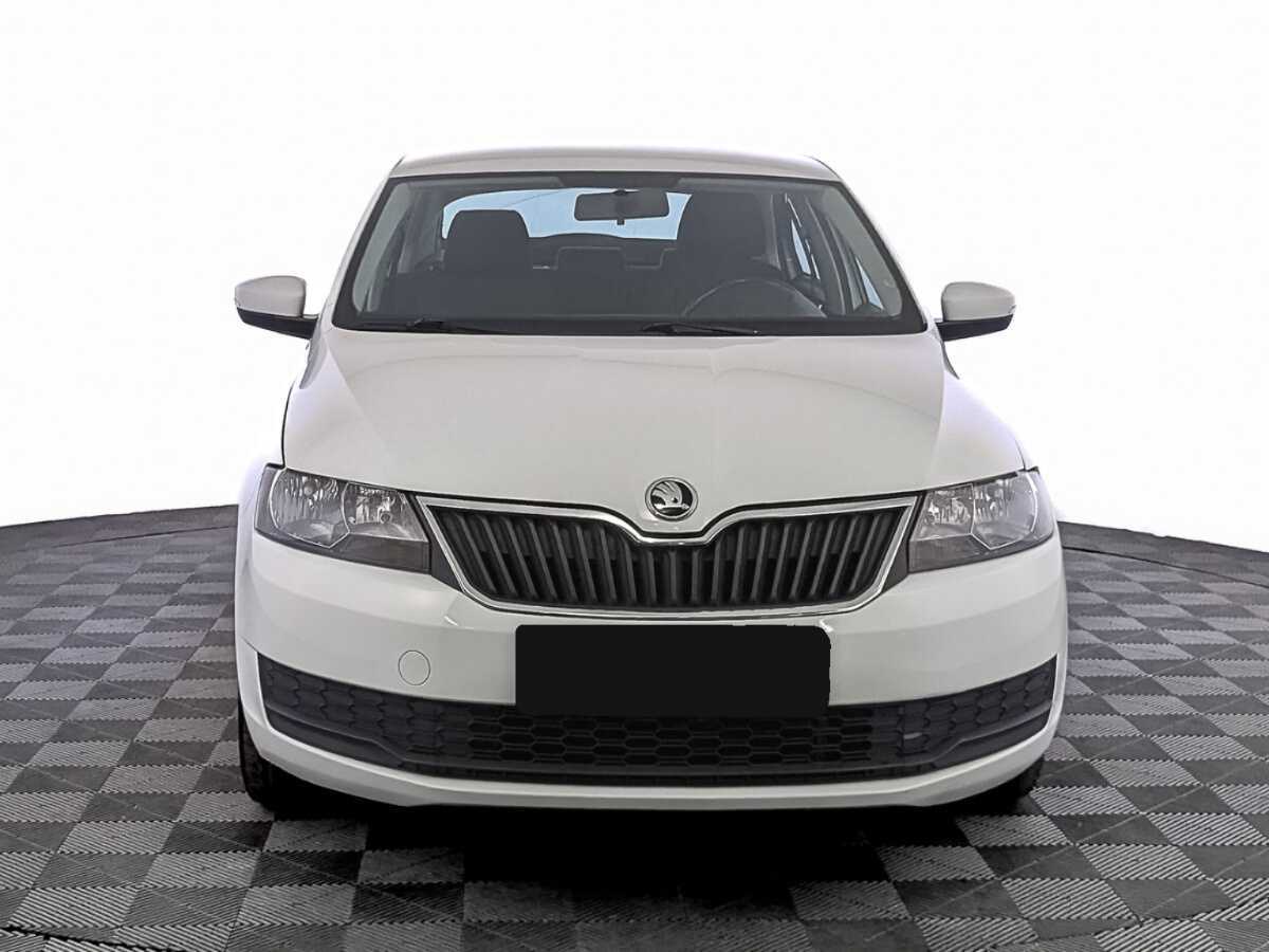 Skoda Rapid с пробегом — 2019 год. Фото: #1