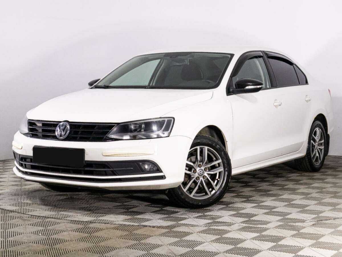 Volkswagen Jetta с пробегом — 2015 год. Фото: #0