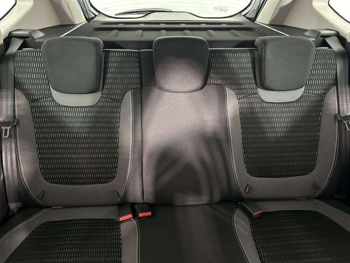 Renault Kaptur с пробегом — 2017 год. Фото: #14