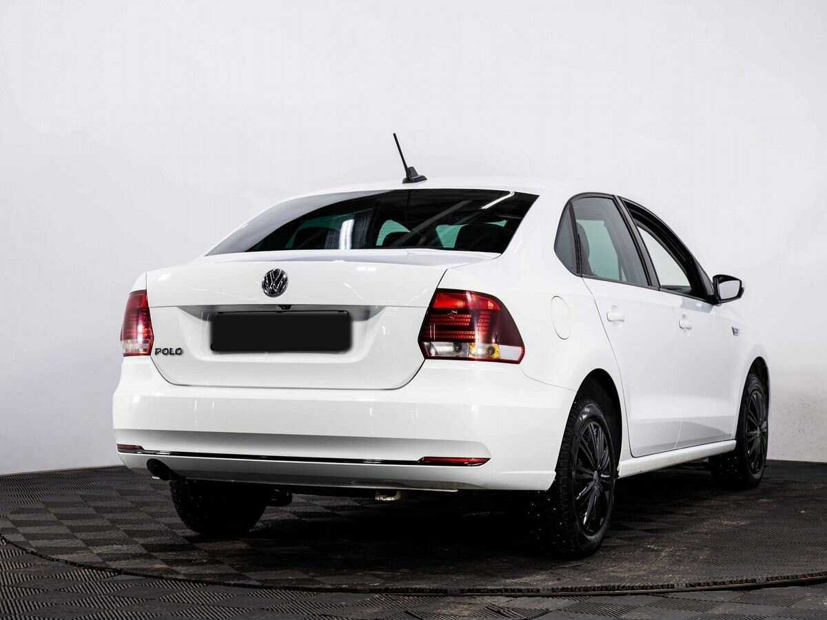 Volkswagen Polo с пробегом — 2020 год. Фото: #5
