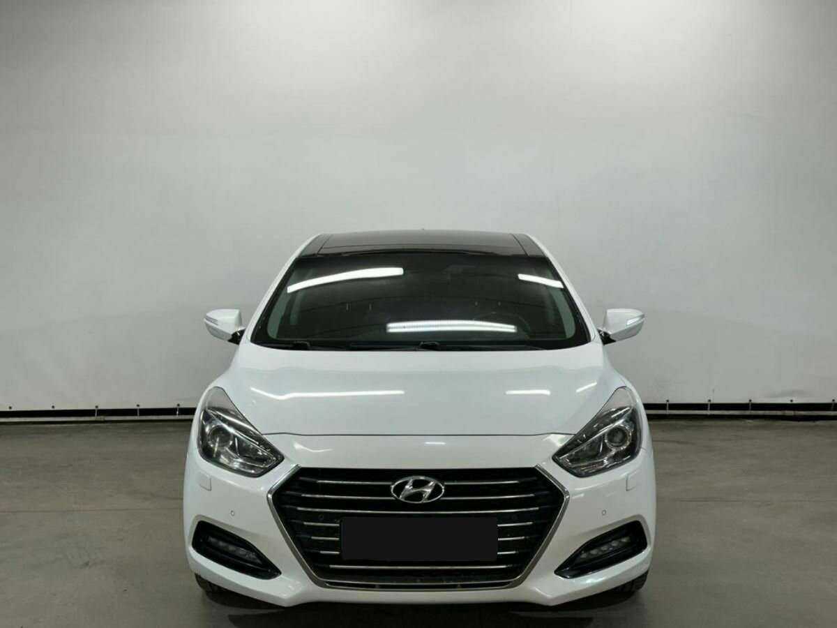 Hyundai i40 с пробегом — 2015 год. Фото: #1
