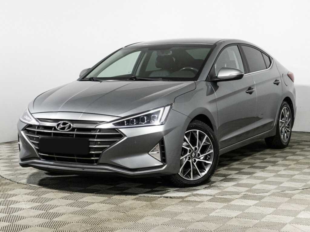 Hyundai Elantra с пробегом — 2019 год. Посмотреть фото