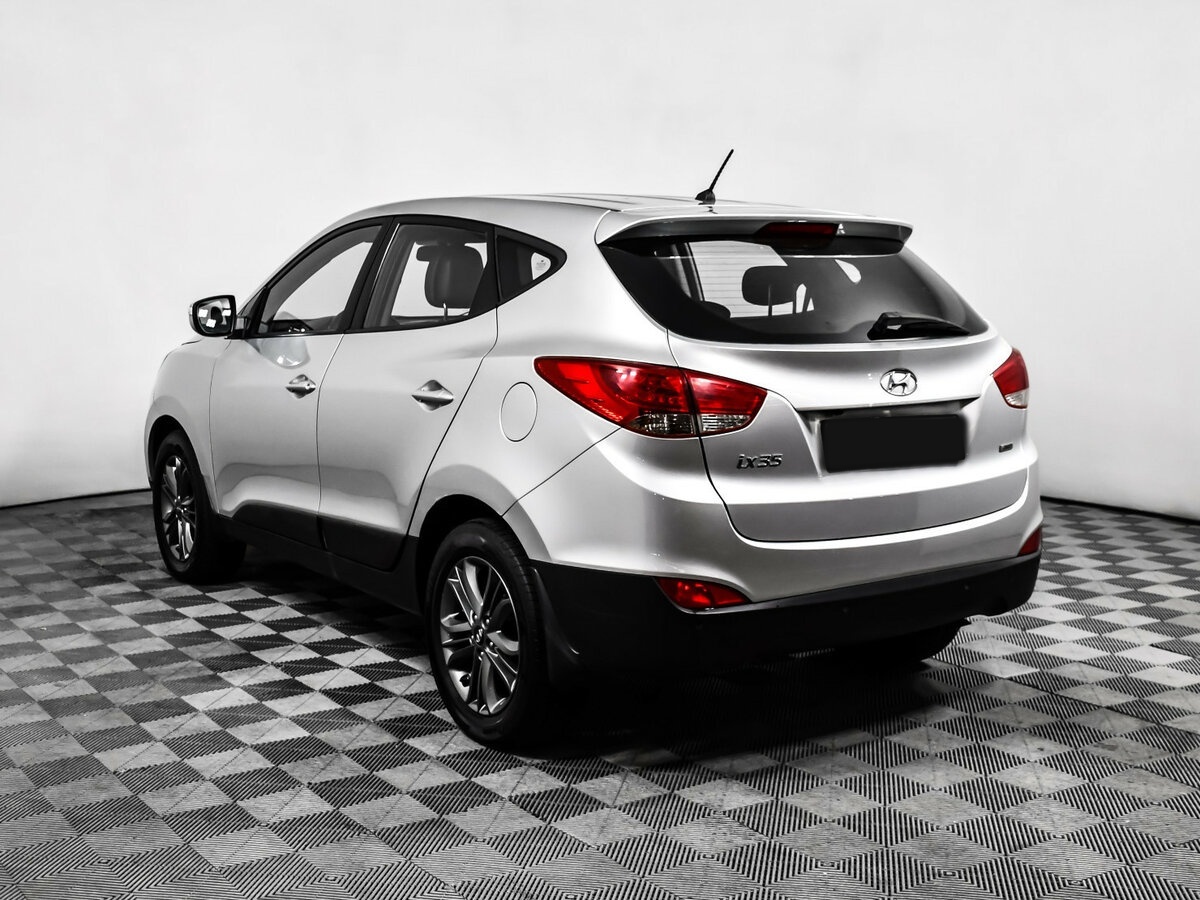Hyundai ix35 с пробегом — 2014 год. Фото: #6