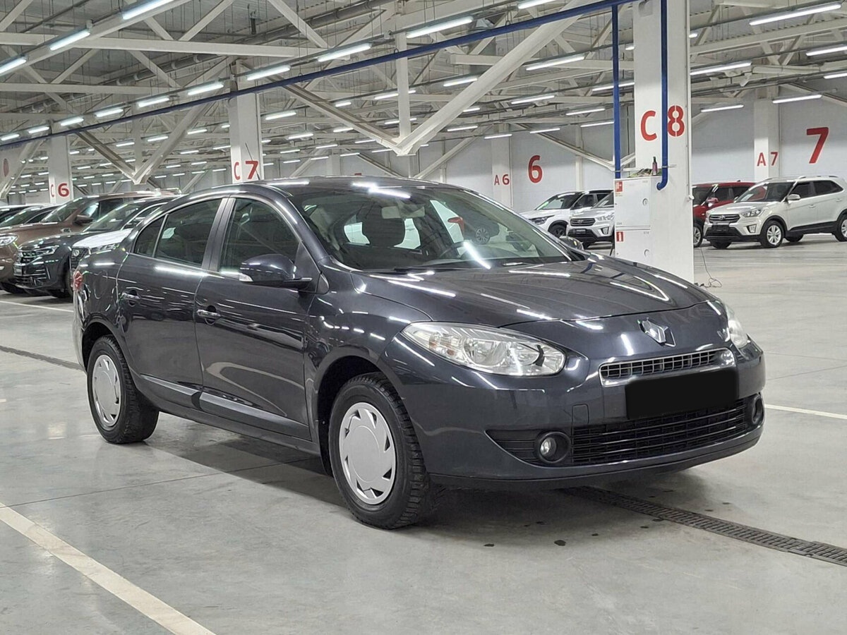 Renault Fluence с пробегом — 2012 год. Фото: #2