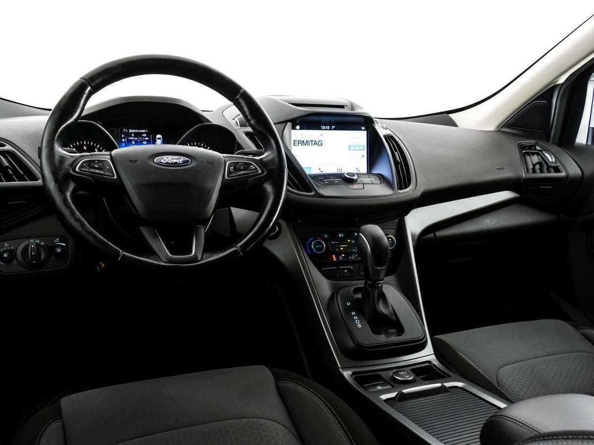 Ford Kuga с пробегом — 2017 год. Фото: #7