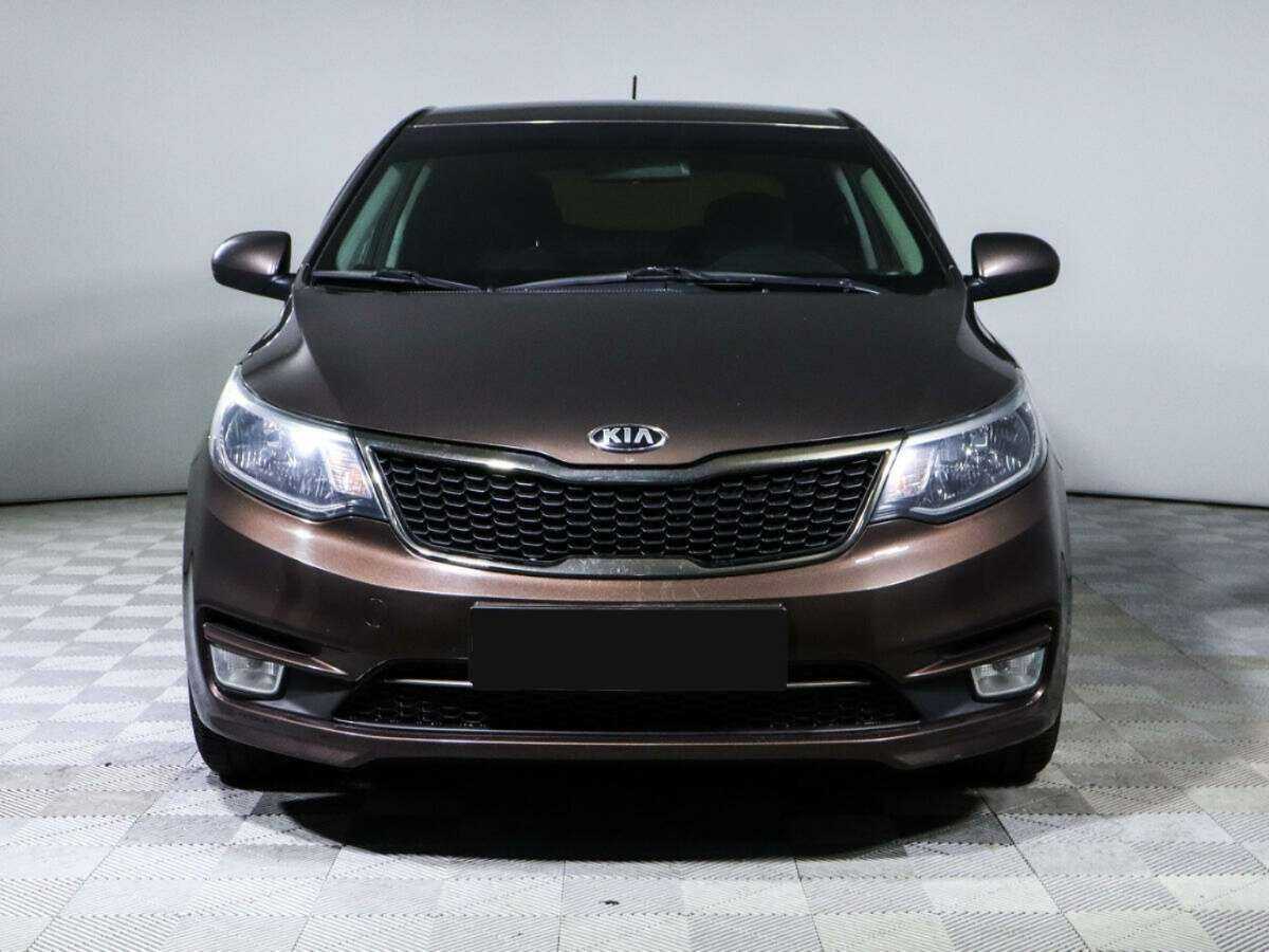 Kia Rio с пробегом — 2016 год. Фото: #1
