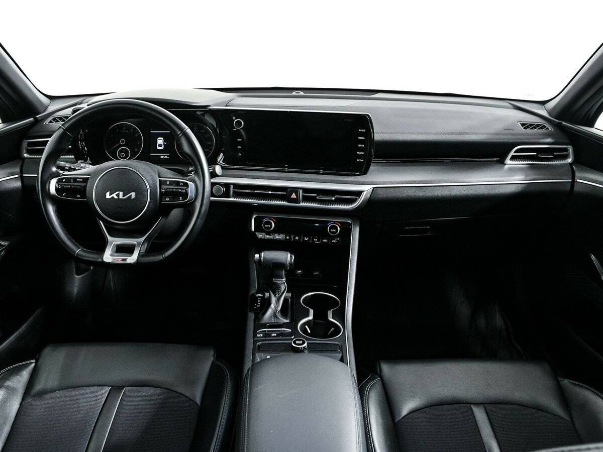 Kia K5 с пробегом — 2021 год. Фото: #10
