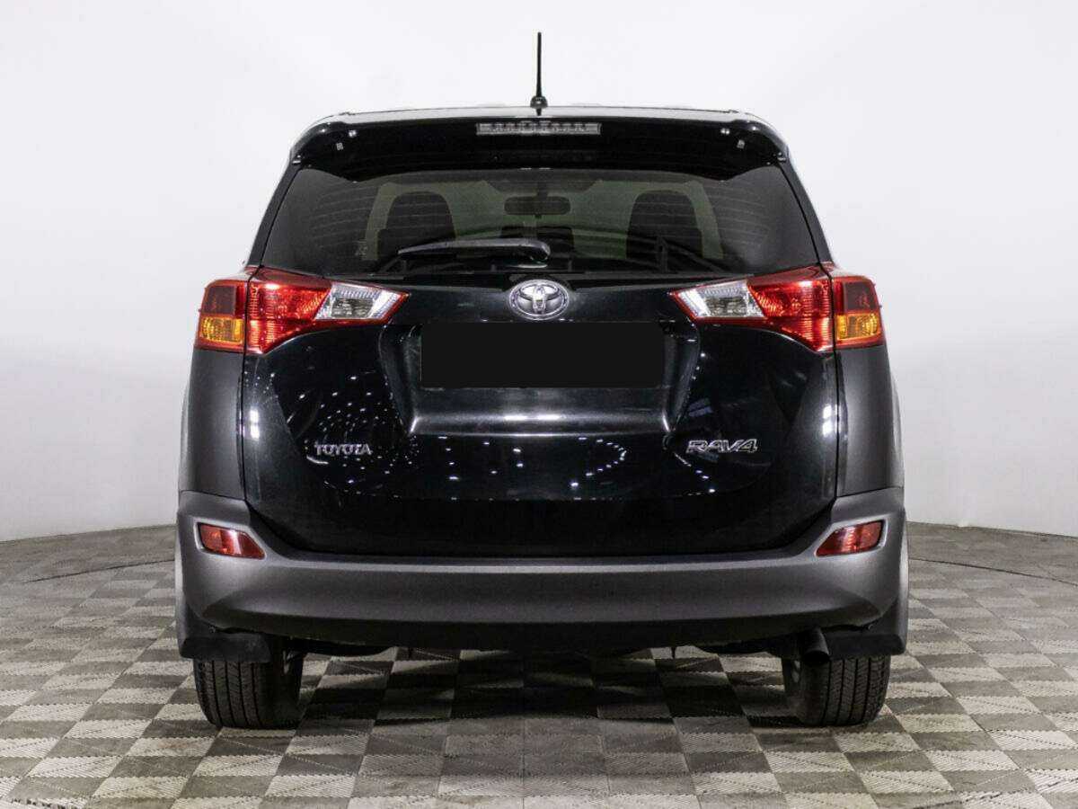Toyota RAV4 с пробегом — 2013 год. Фото: #5