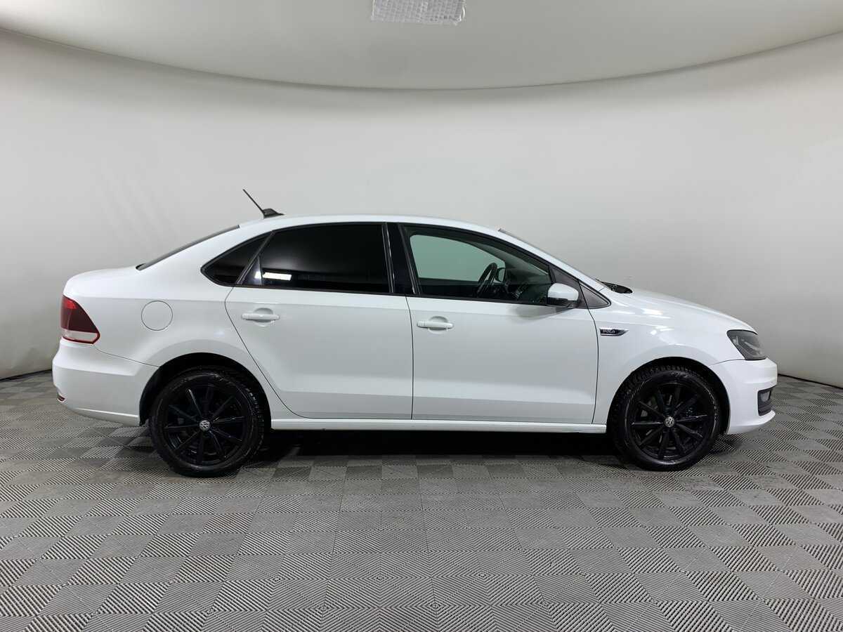 Volkswagen Polo с пробегом — 2018 год. Фото: #3