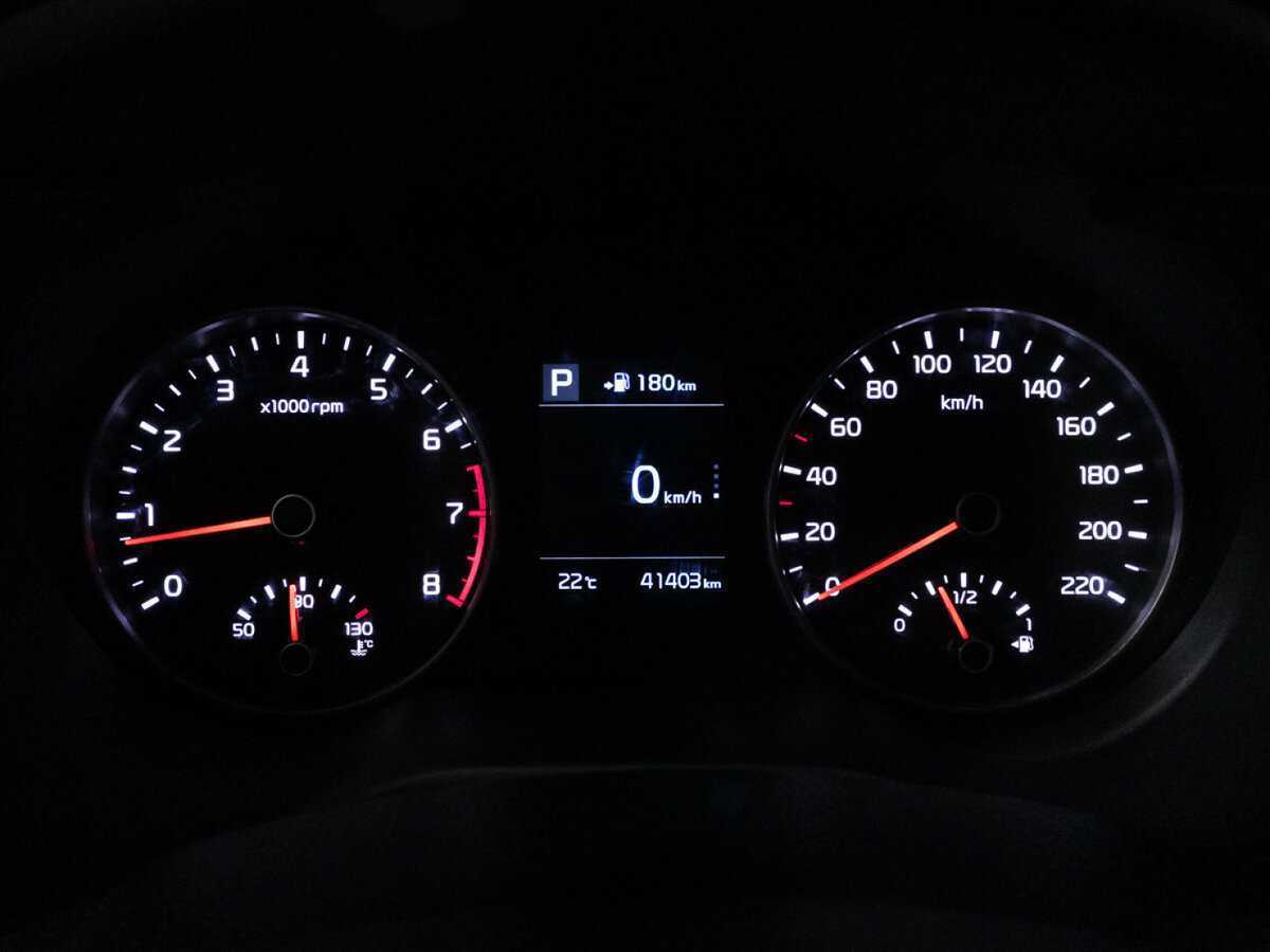 Kia Rio с пробегом — 2017 год. Фото: #11