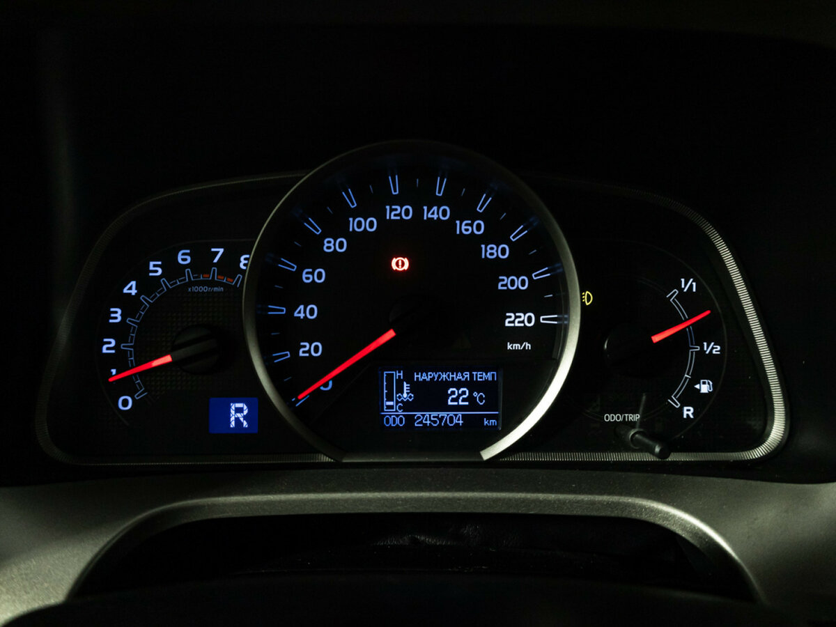 Toyota RAV4 с пробегом — 2014 год. Фото: #11