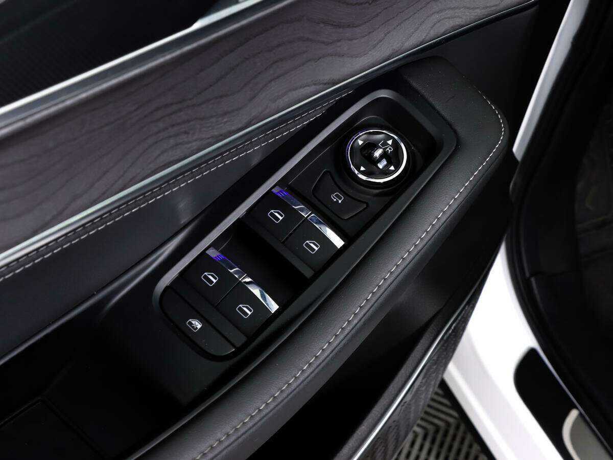 EXEED LX с пробегом — 2022 год. Фото: #15