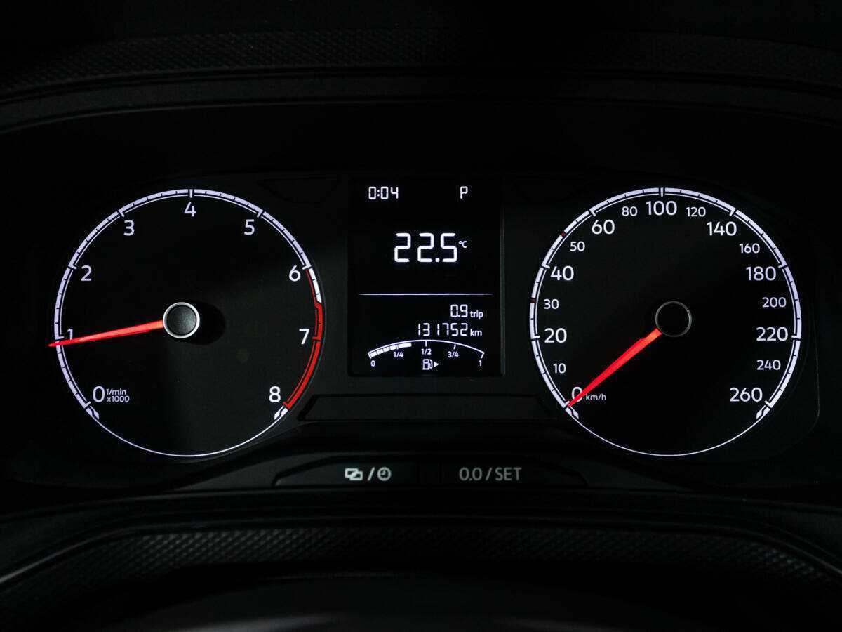 Volkswagen Polo с пробегом — 2021 год. Фото: #11