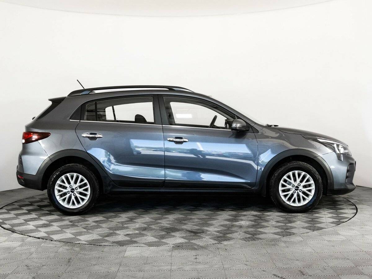 Kia Rio с пробегом — 2021 год. Фото: #3