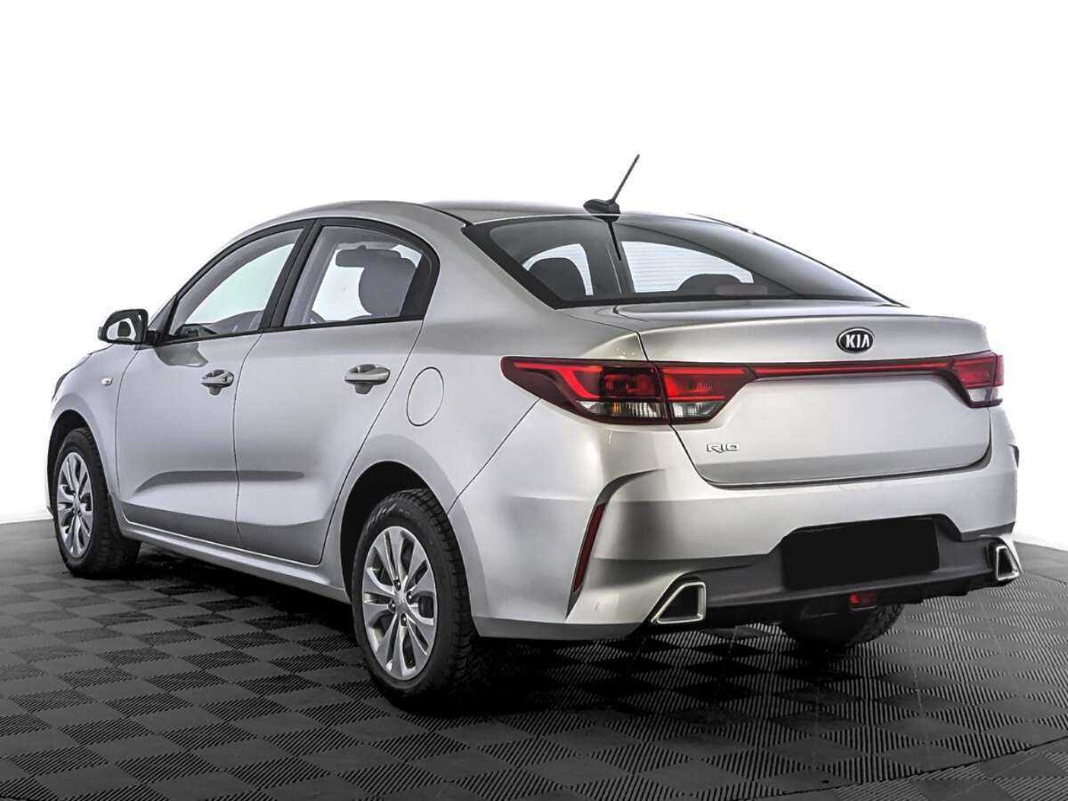 Kia Rio с пробегом — 2021 год. Фото: #6