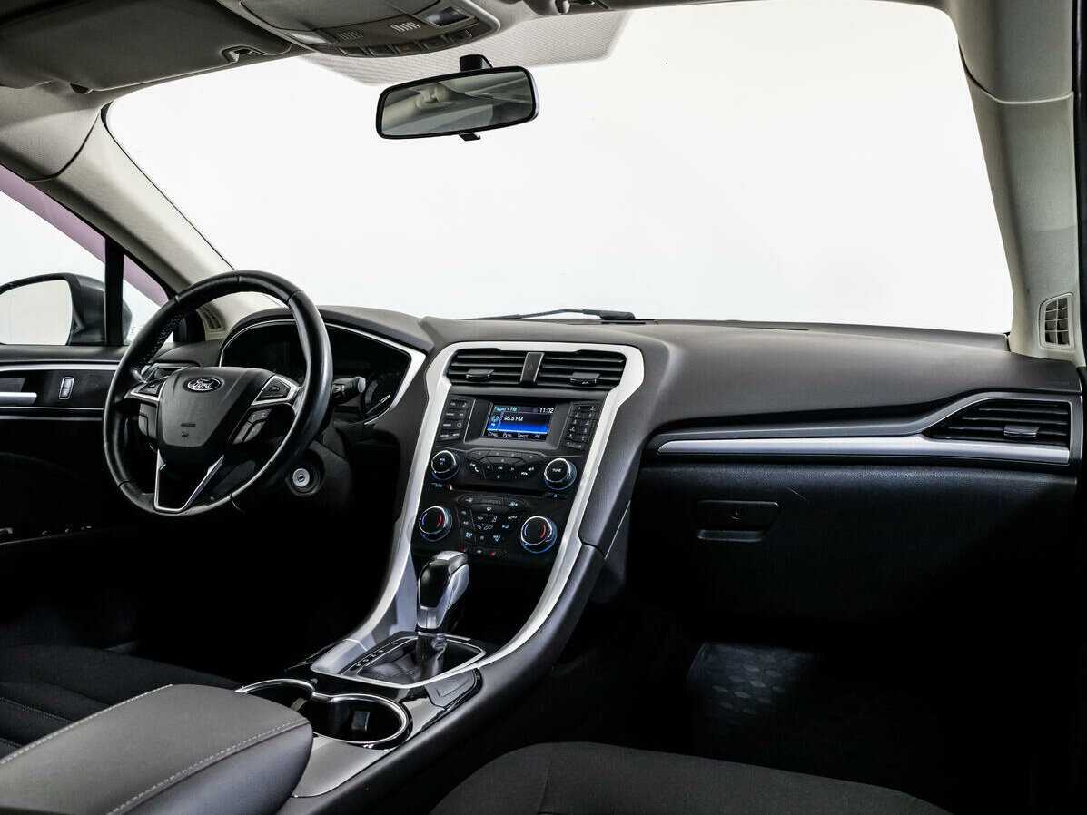 Ford Mondeo с пробегом — 2015 год. Фото: #6