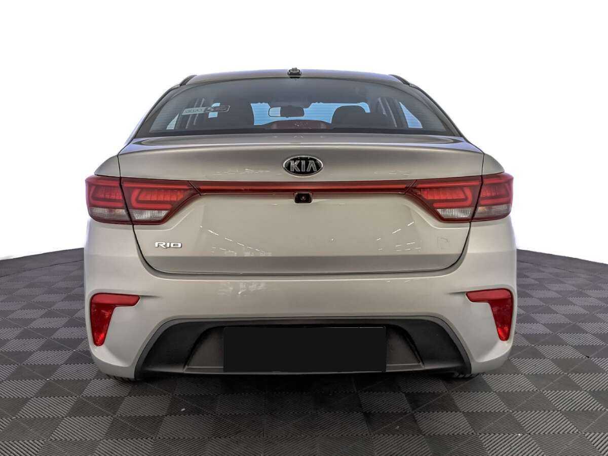 Kia Rio с пробегом — 2019 год. Фото: #5