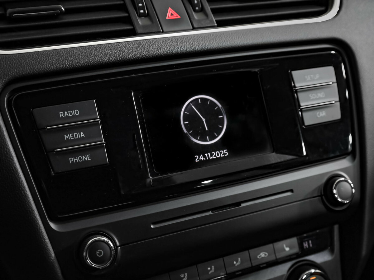 Skoda Octavia с пробегом — 2016 год. Фото: #12