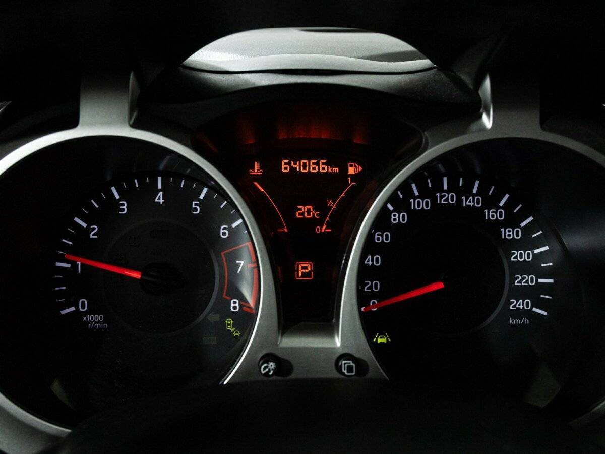 Nissan Juke с пробегом — 2017 год. Фото: #11