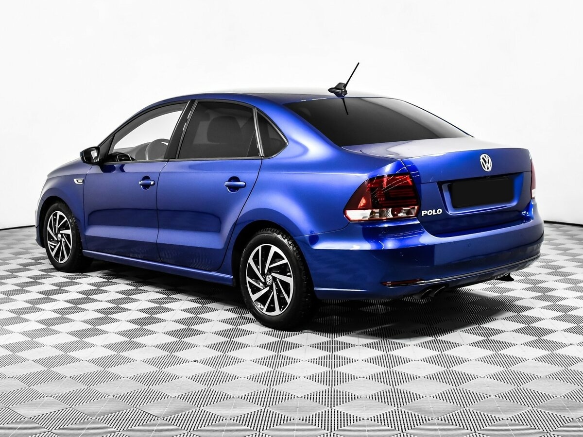 Volkswagen Polo с пробегом — 2018 год. Фото: #6