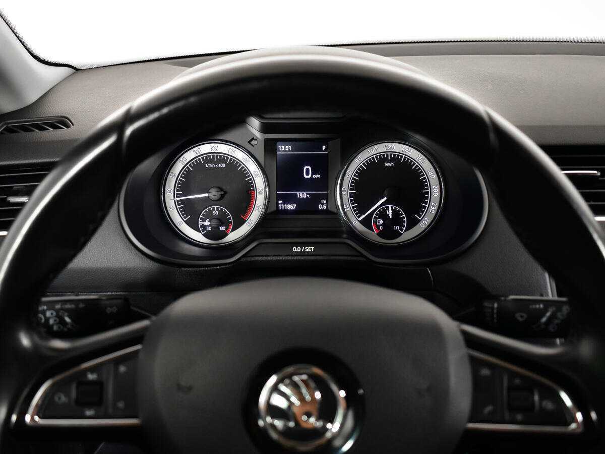 Skoda Octavia с пробегом — 2016 год. Фото: #10