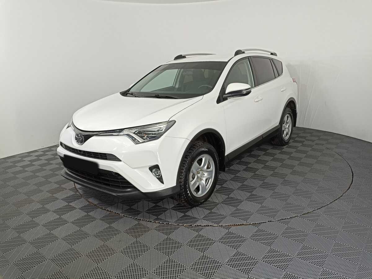 Toyota RAV4 с пробегом — 2017 год. Посмотреть фото