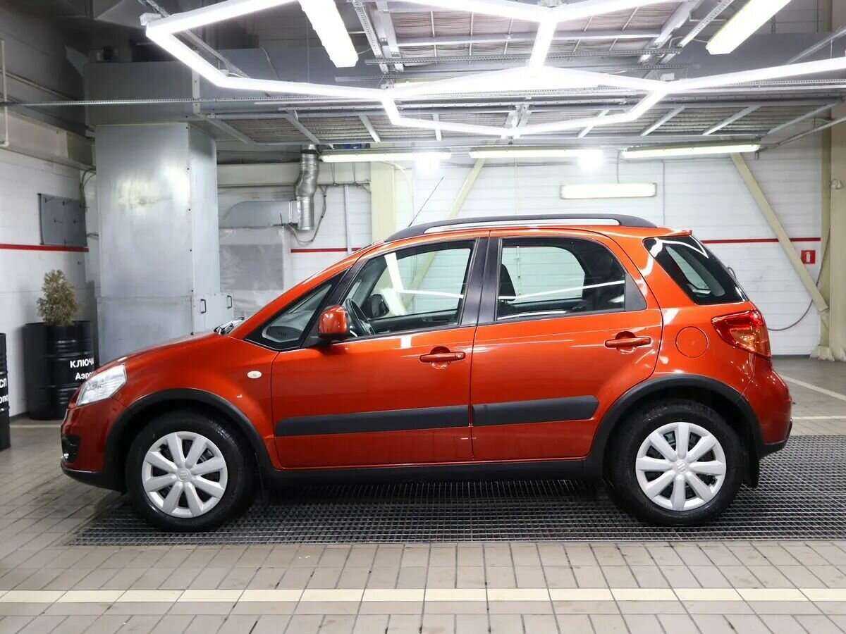 Suzuki SX4 с пробегом — 2013 год. Фото: #4